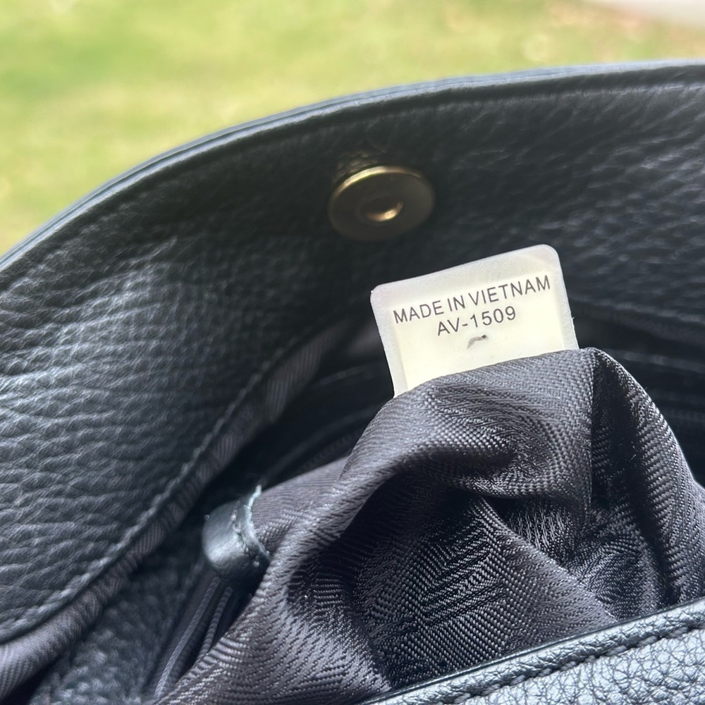 Michael Kors Jet Set Travel Large Shoulder Bag Black Pebbled Leather EUC - Picture 14 of 15